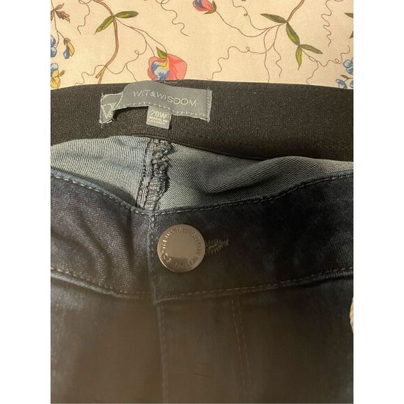 NWT Wit & Wisdom Ab-solution Jean Ankle 20W - Picture 2 of 3